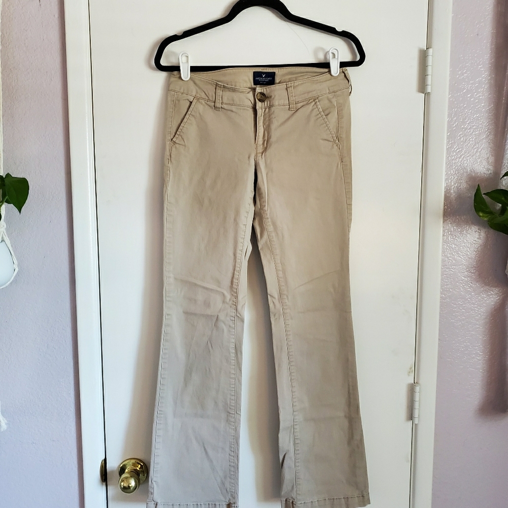American Eagle Kick Boot Khakis size 4